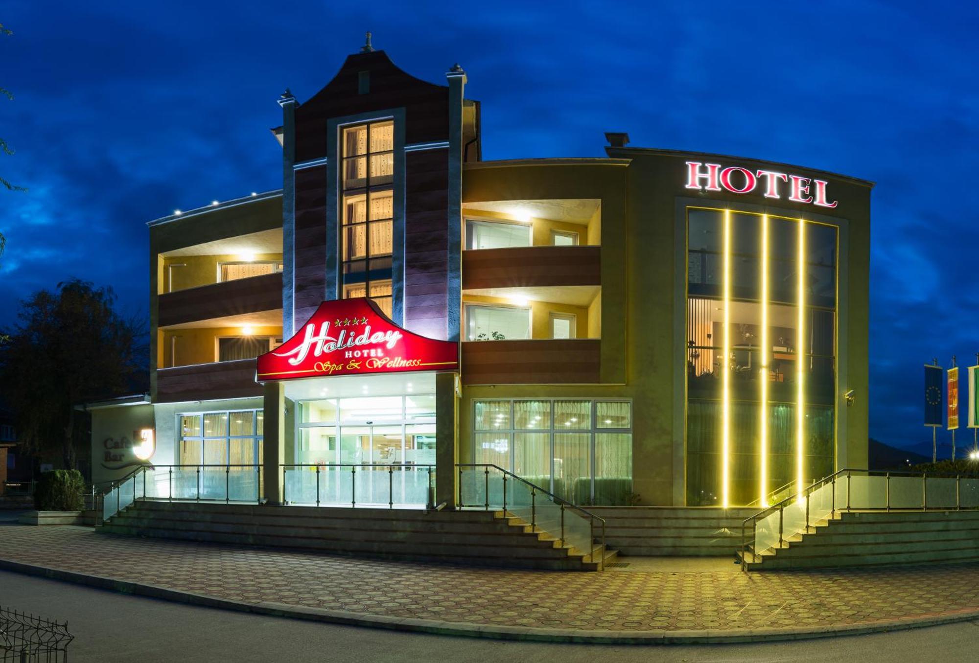 Spa Hotel Holiday ヴェリングラード エクステリア 写真
