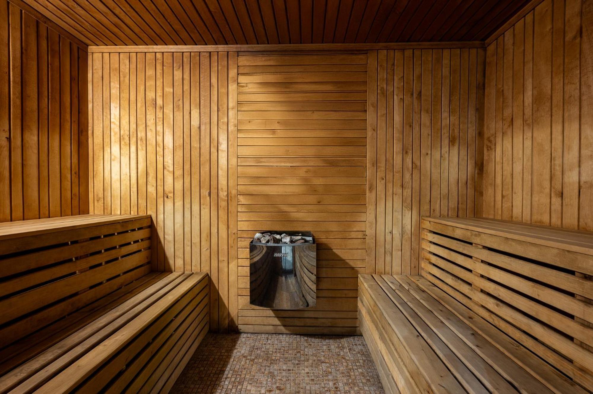 Spa Hotel Holiday ヴェリングラード エクステリア 写真